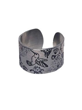 Handmade 8‎ stamped hummingbird floral  hypoallergenic silver wide cuff ring